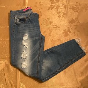 👖TinselTown Distressed Denim Skinny Jeans👖